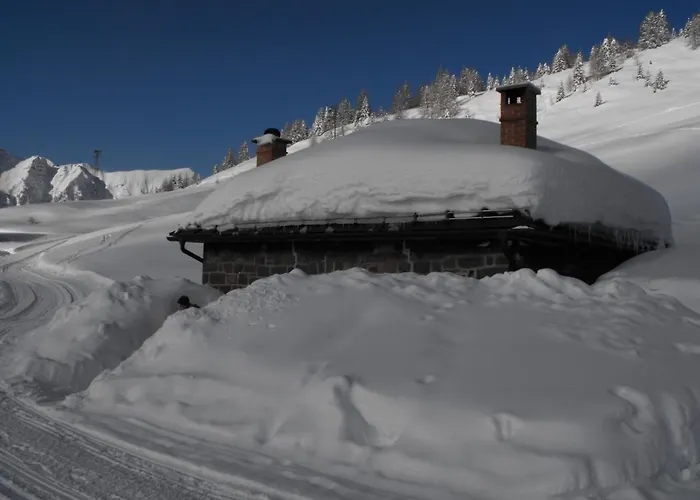 Casera Caviazza * ファルカーデ